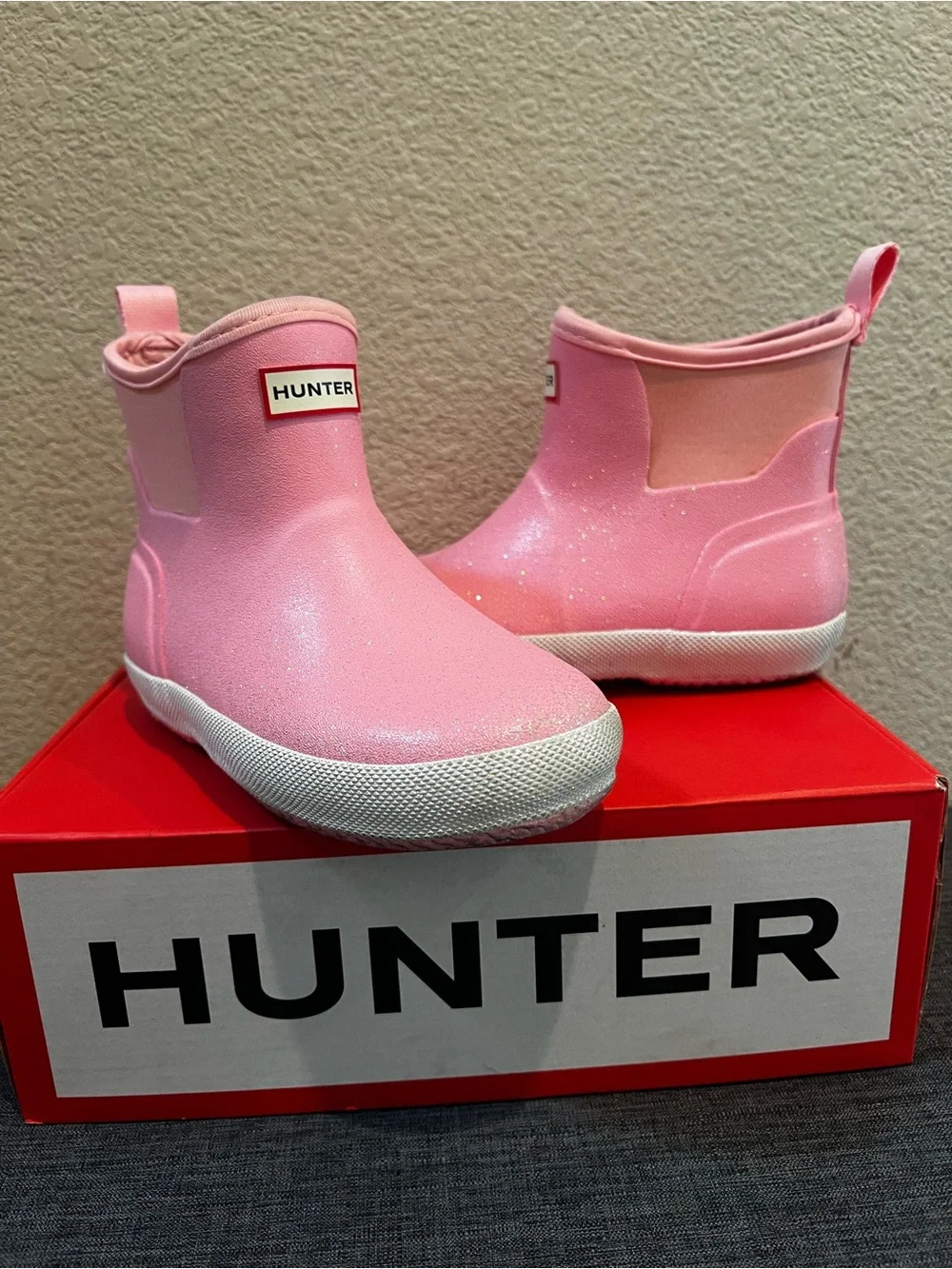 Hunter Kids Pink Glitter Chelsea Rain Boots